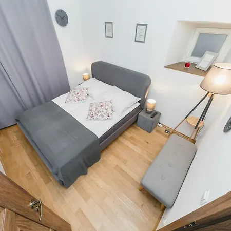 Apartamento Modern Apart On Main Square / Parking / Old Town Cracovia