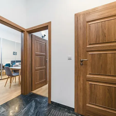 Modern Apart On Main Square / Parking / Old Town *