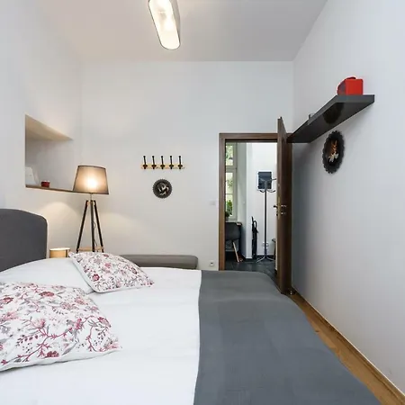 Apartamento Modern Apart On Main Square / Parking / Old Town Cracovia