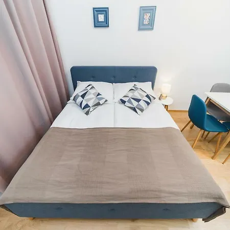 Modern Apart On Main Square / Parking / Old Town